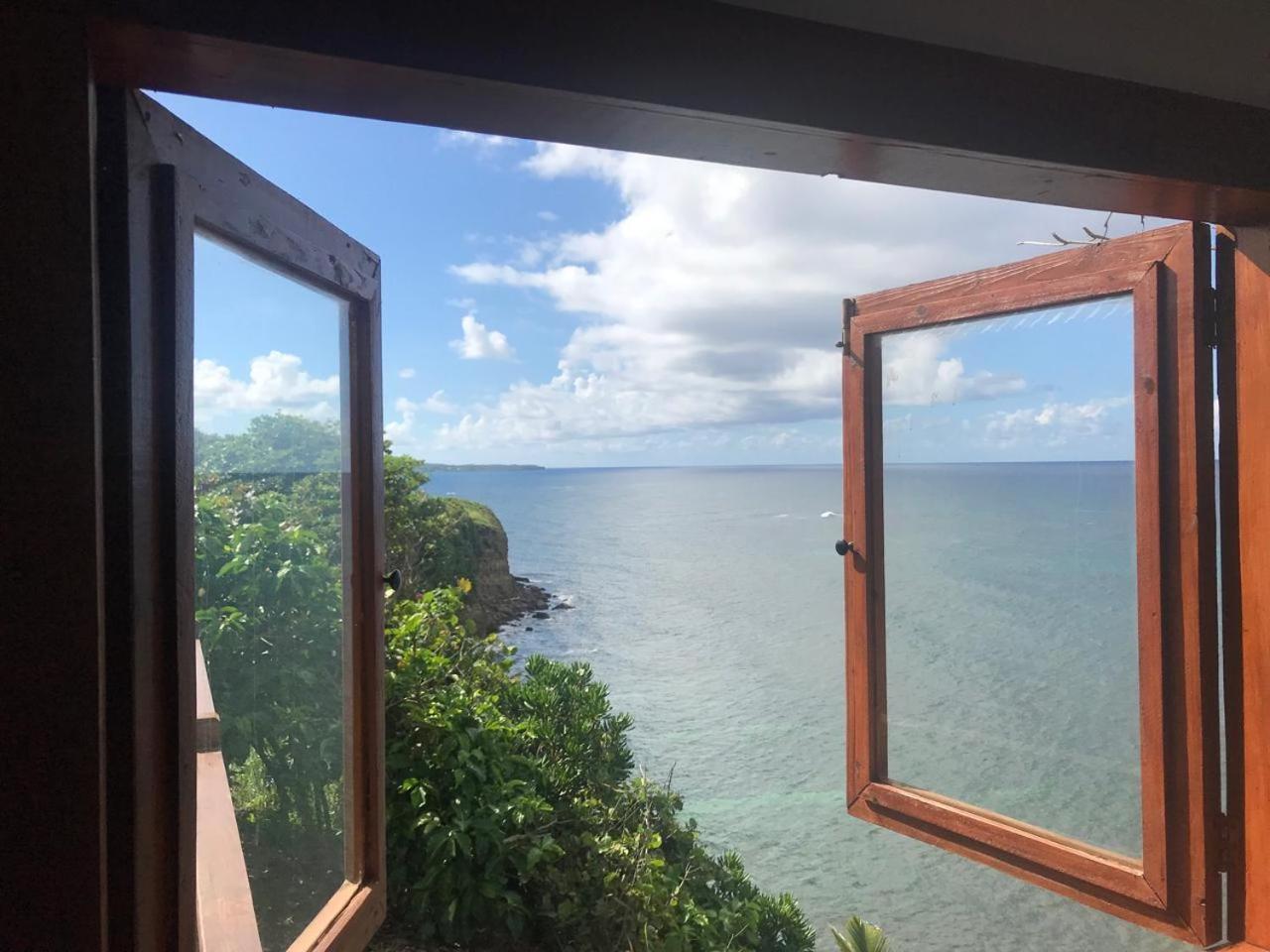 The Sea Cliff & Hotel