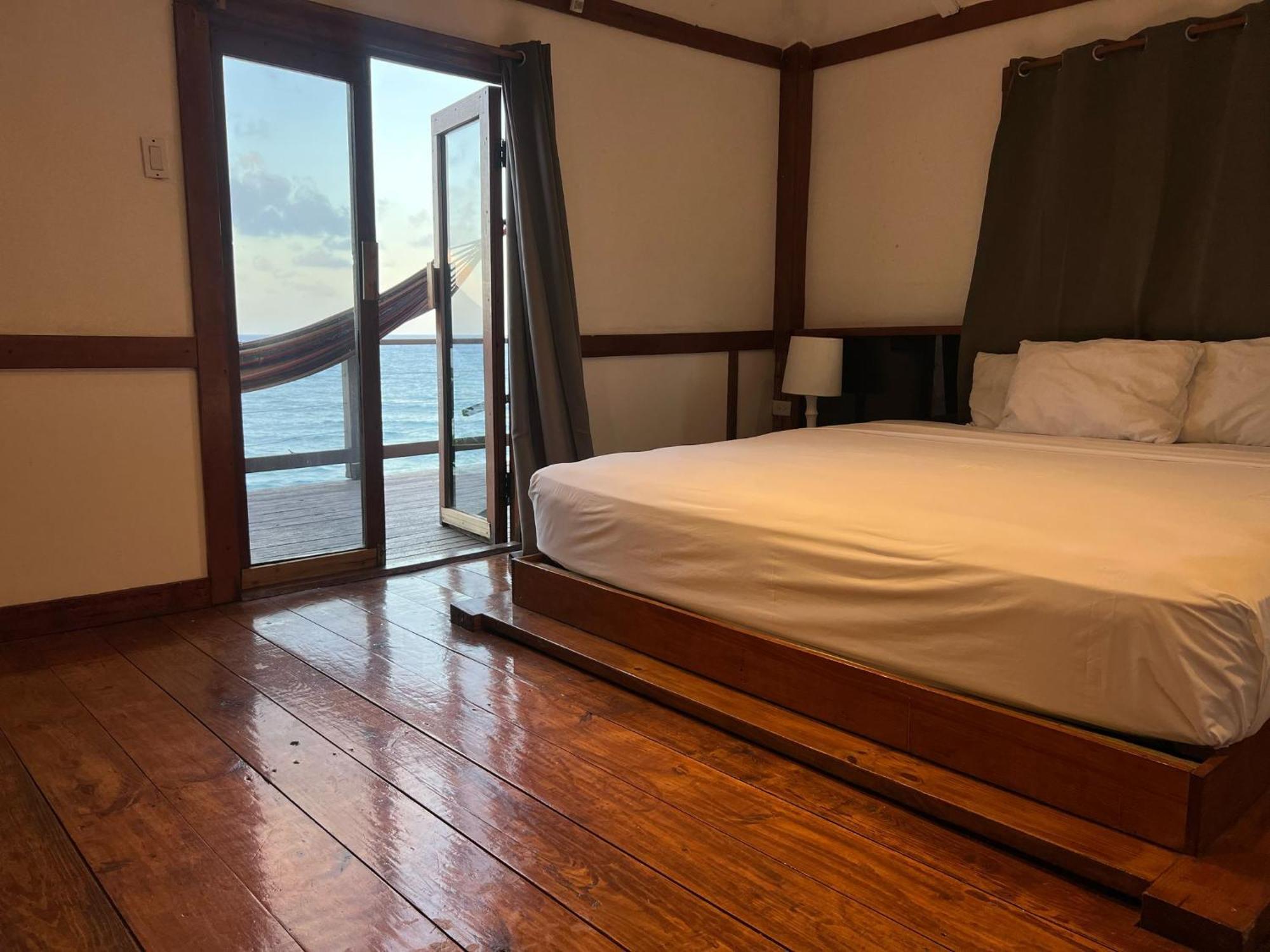 The Sea Cliff & 4* Port Antonio