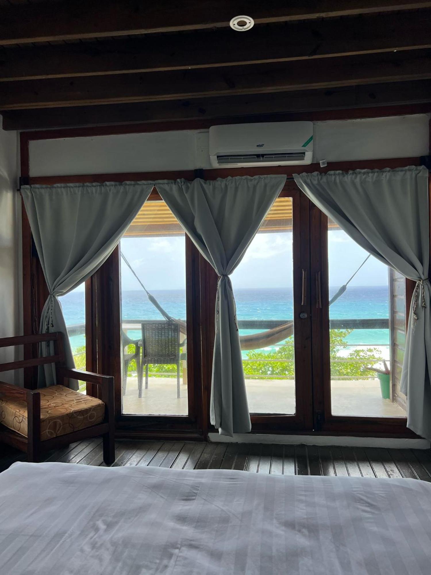 Hotel The Sea Cliff & 4*